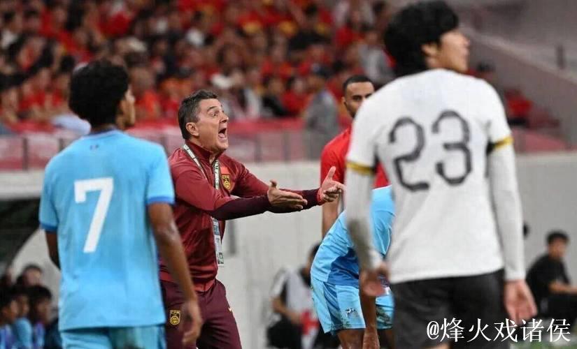 熊猫杯：拜合拉木失单刀 U22国足首战不敌越南队